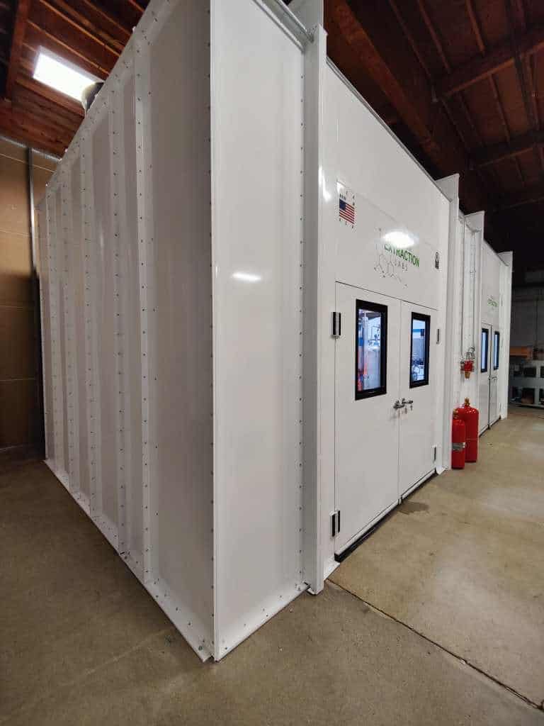 Exxa Labs Dual modular extraction system with dual processing chambers