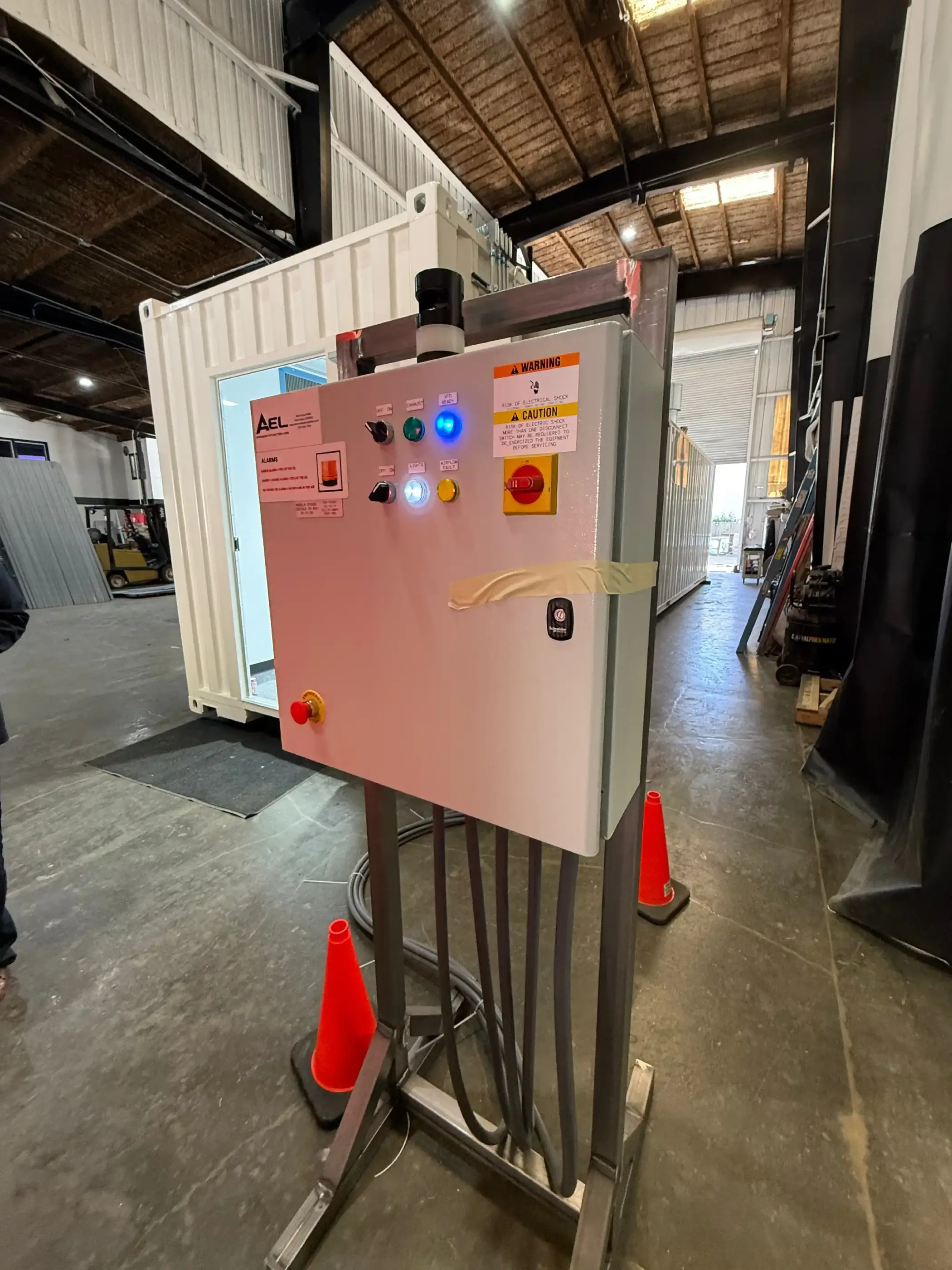 Advanced Extraction Labs — engineered safety systems for critical environments